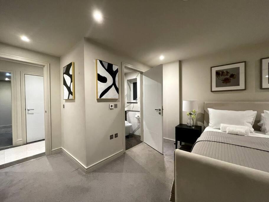 2br Urban Vista Retreat Chcl F7 * Chigwell